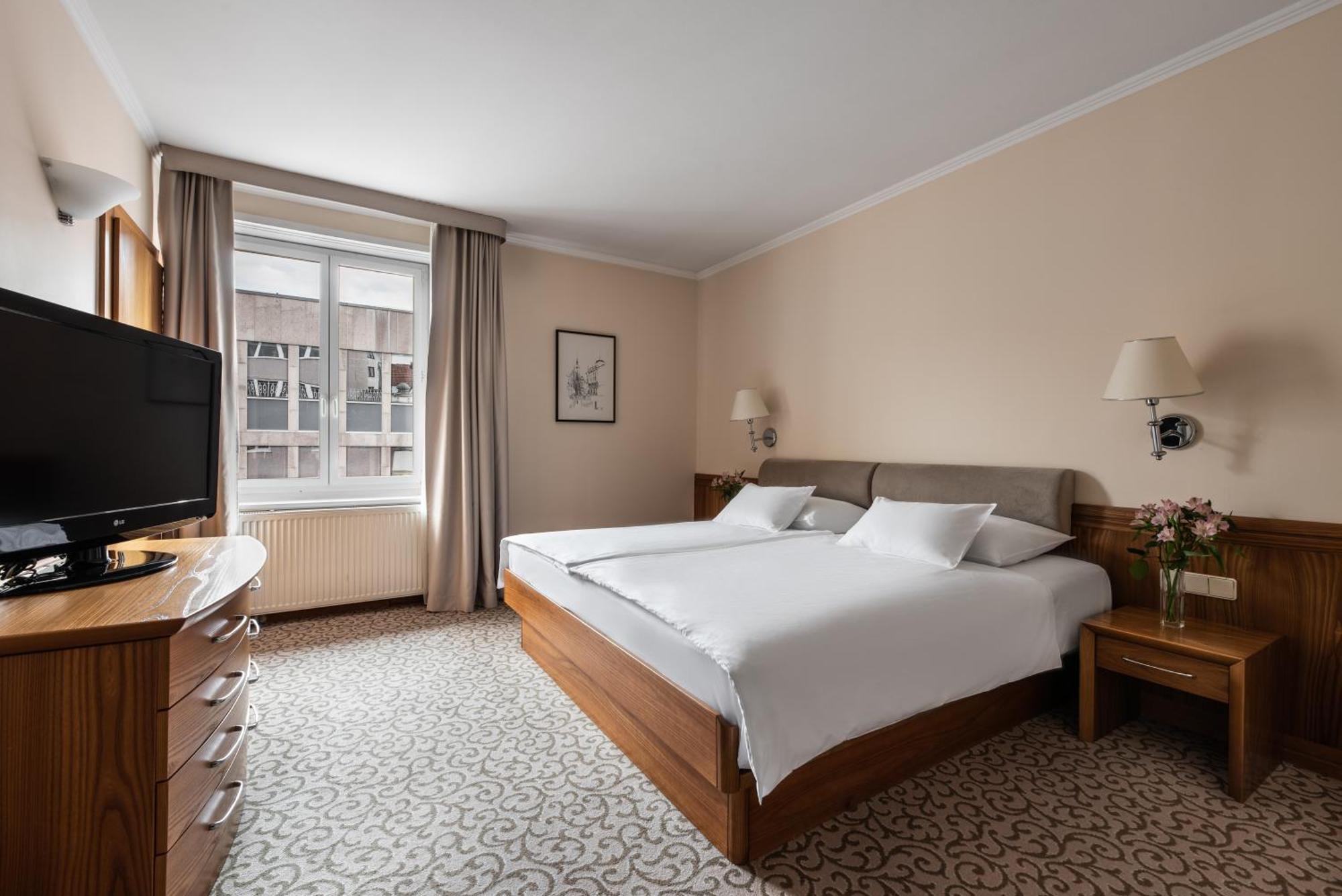 Eurostars Uhotel