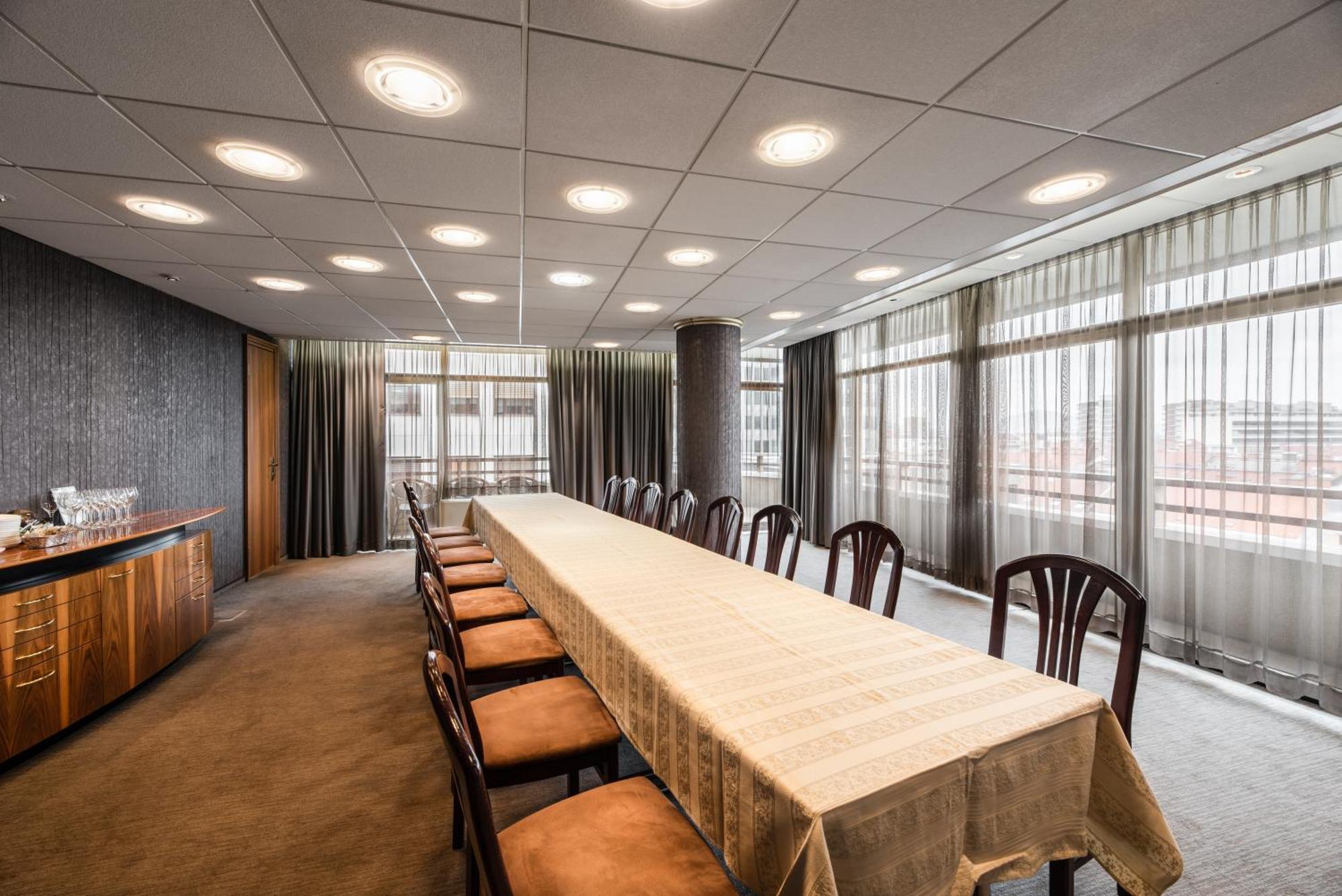 Eurostars Uhotel 4*