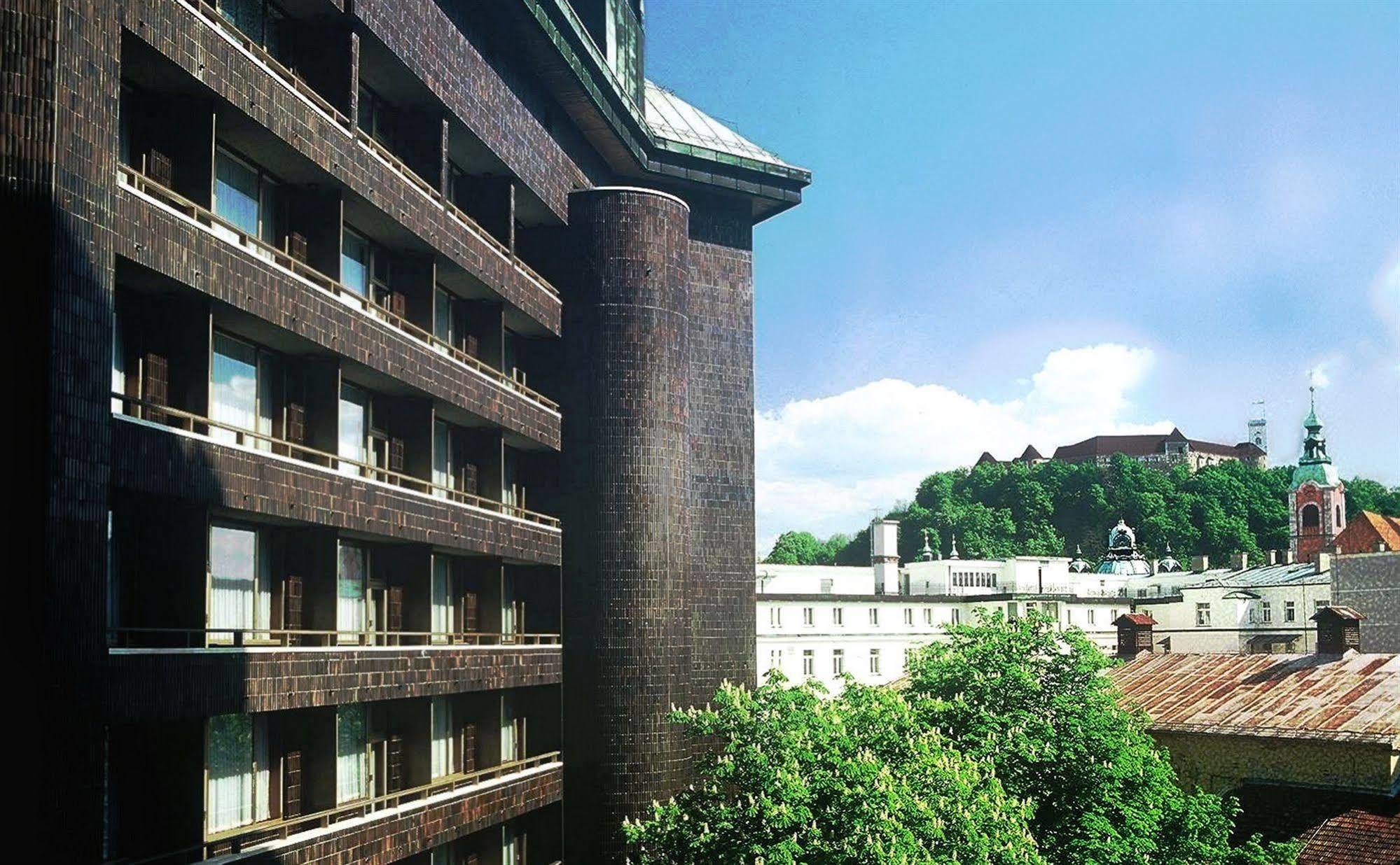 Hotel Eurostars Uhotel