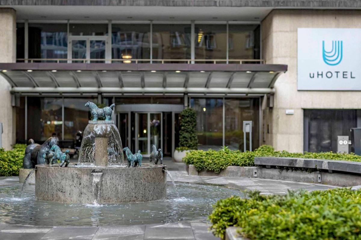 Hotel Eurostars Uhotel