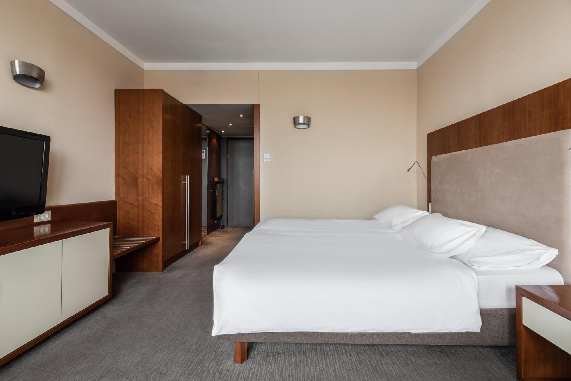 Eurostars Uhotel 4* Ljubljana
